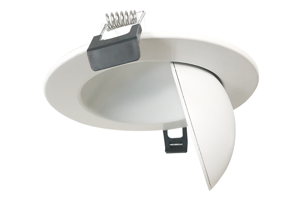 4 and 6'' directional downlight with 5 CCT Selectable