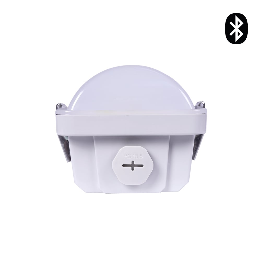 4' SLIM LED VAPOR TIGHT 3 CCT AND 3 POWER SELECTABLE, NEMA 4X, NSF